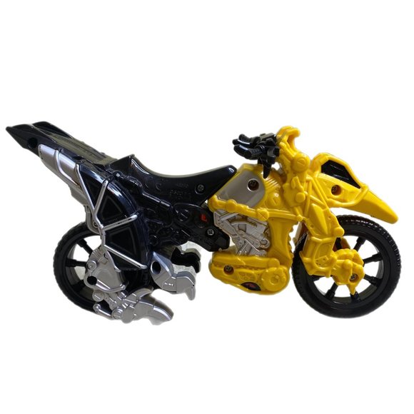 Power Ranger Gold Ranger Figure and Motorcycle - Picture 6 of 12